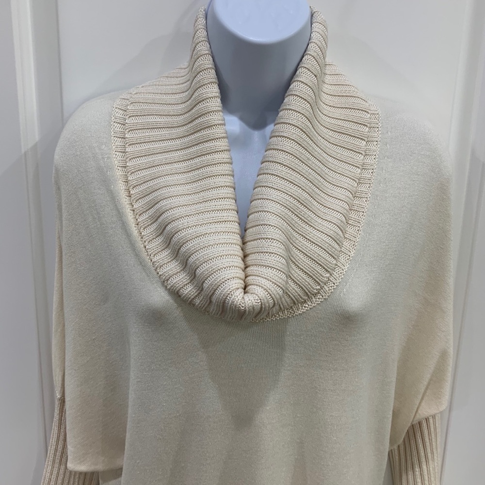 MaxMara Cream Cowl Neck Tunic Sweater Sz. S